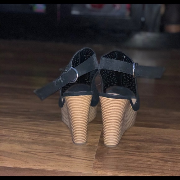 Black wedges - Picture 4 of 4